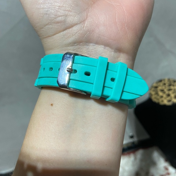 Geneva Platium Watch With Sea Green Rubber Band. - Picture 3 of 5